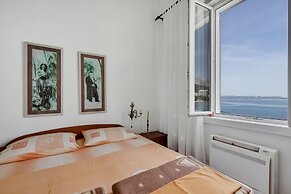 Beach rooms Riviera