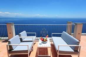 Amalfi Blu Retreat