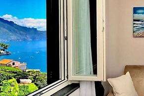 Amalfi Blu Retreat