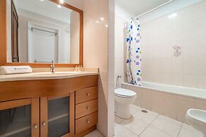 Quarteira Beach – 2nd D by HelloVacations