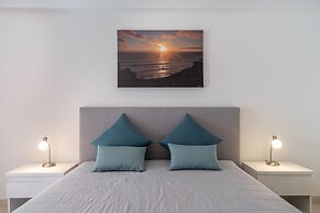 Quarteira Beach – 2nd D by HelloVacations