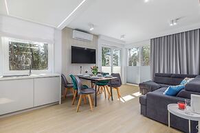 Leśne Tarasy 45A by Renters Prestige