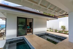 Mini Cooper - The Cooper Bay Villas