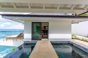 Mini Cooper - The Cooper Bay Villas