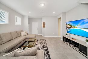 Floridian Cabana by All Vacation Dreams