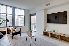 Great Condo at Pentagon City
