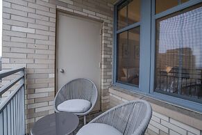 Great Condo at Pentagon City