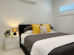 One on Harris Apartments