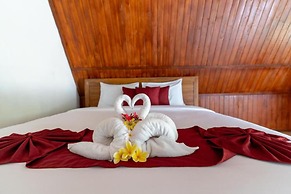 Suan Bubble & Triangle Diamond Beach