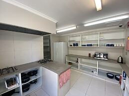 Homely Inn Queen Street