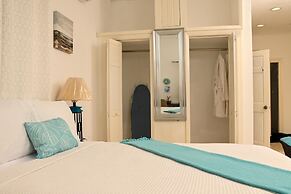 Villa Serenity by the water