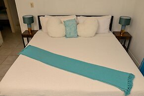 Villa Serenity by the water