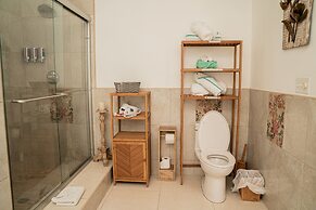 Villa Serenity by the water