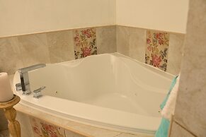 Villa Serenity by the water