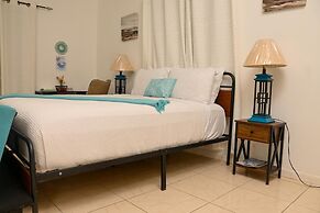 Villa Serenity by the water