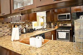 Villa Serenity by the water