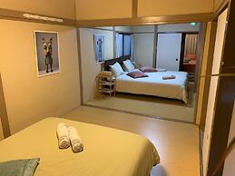 North Shinjuku house