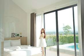 The Everest Pool Villa Khao Yai