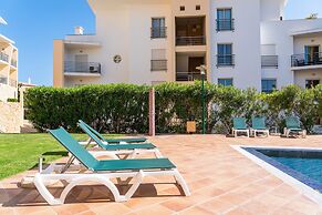 Sea view Apartment with relax Terrace & 2 Swimming pools