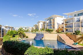 Sea view Apartment with relax Terrace & 2 Swimming pools