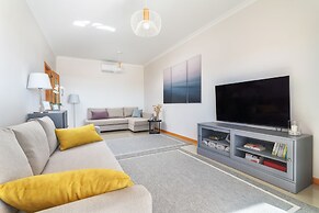 Sea view Apartment with relax Terrace & 2 Swimming pools