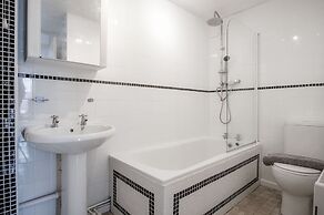 Captains Walk - 4 Bedroom Apartment - Saundersfoot