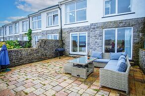 Captains Walk - 4 Bedroom Apartment - Saundersfoot