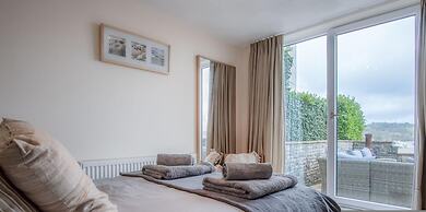 Captains Walk - 4 Bedroom Apartment - Saundersfoot