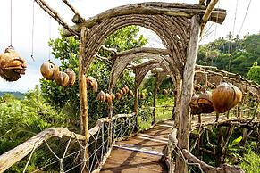 Maha Gangga Valley by ecommerceloka