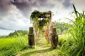 Maha Gangga Valley by ecommerceloka