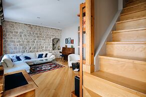 Secret Orange by DuHomes