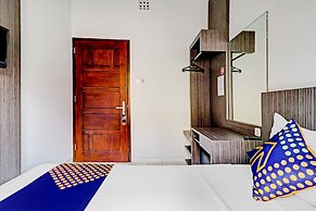 Hotel O Cihampelas Near Ciwalk Formerly D'River Guest House