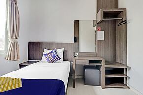 Hotel O Cihampelas Near Ciwalk Formerly D'River Guest House