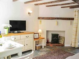 Charming 1-bed Cottage Located in Ironbridge