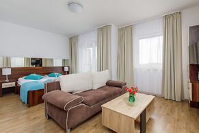 Atrium Studio Sarbinowo by Renters