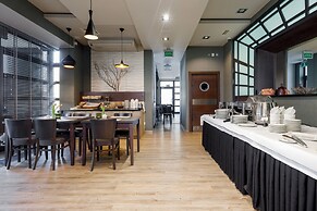 Atrium Studio Sarbinowo by Renters