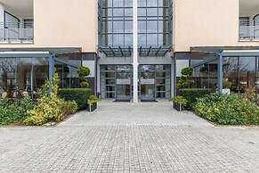 Atrium Studio Sarbinowo by Renters