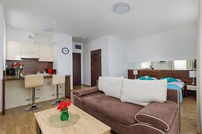 Atrium Studio Sarbinowo by Renters