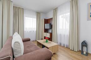 Atrium Studio Sarbinowo by Renters