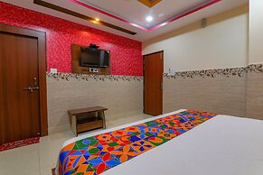 Fabhotel Shree Galaxy