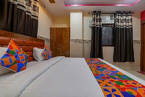 Fabhotel Shree Galaxy