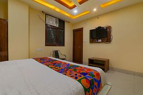 Fabhotel Shree Galaxy