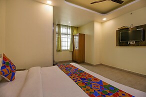 Fabhotel Kanta Shrawan Arcade