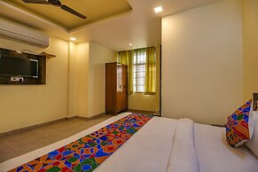 Fabhotel Kanta Shrawan Arcade