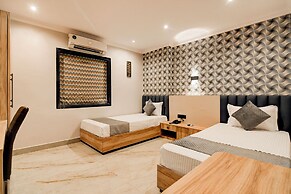 FabHotel Seventy Seven