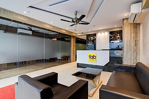 FabHotel Seventy Seven