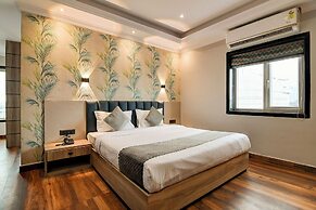 FabHotel Seventy Seven