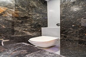 FabHotel Seventy Seven
