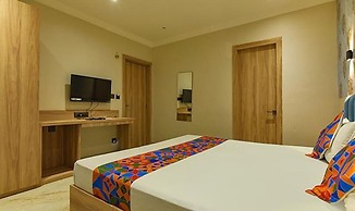 Fabhotel Clive Regency Lovelock