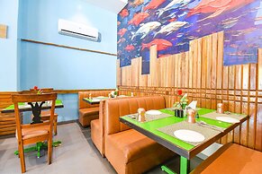 FabHotel Royal Empire